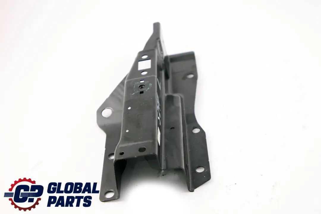 Mercedes-Benz E-Class S211 Reinforcement Rail Trunk Left N/S to with Part number A2116101725 Mercedes-Benz E-Class S211 Reinforcement Rail Trunk Left N/S - SKU A2116101725 - Part number A2116101725