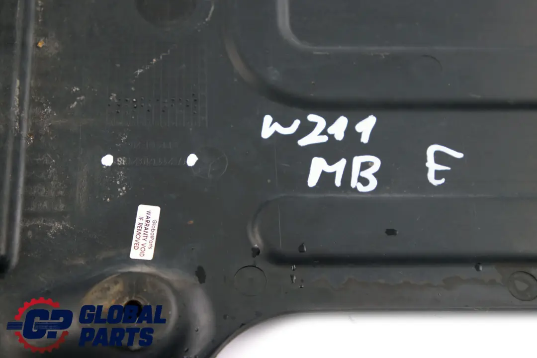 E-Klasse W211 Unterfahrschutz Unterbodenschutz Abschirmung Links für Mercedes mit Teilenummer A2116192138 Mercedes E-Klasse W211 Unterfahrschutz Unterbodenschutz Abschirmung Links - SKU A2116192138 - Teilenummer A2116192138