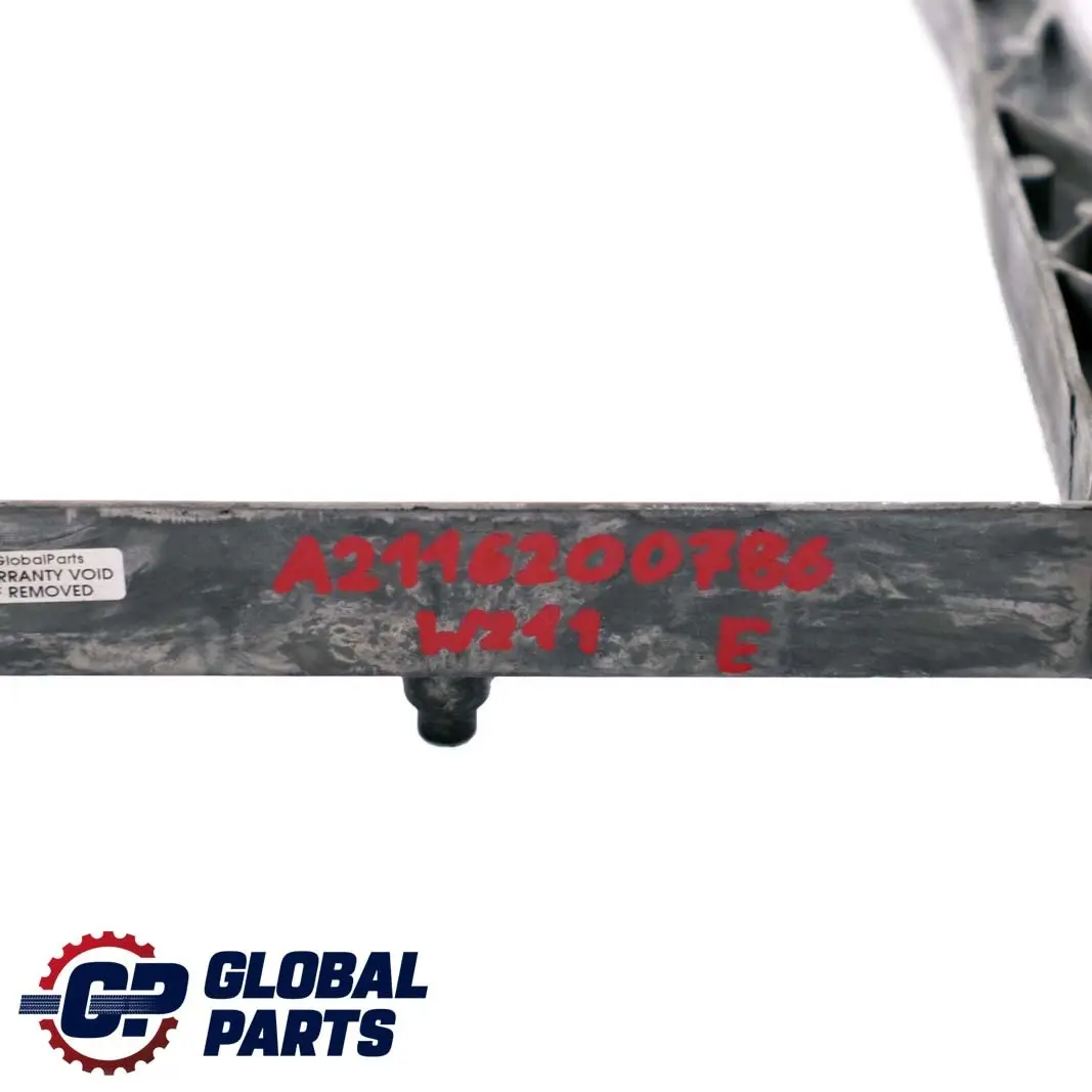  Mercedes-Benz S211 W211 Supporto Pannello Strumentazione Centrale - SKU A2116200786 - Numero di parte A2116200786