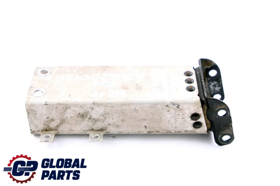 Mercedes W211 parachoques delantero izquierdo soporte de montaje travesaño - SKU A2116200795 - Número de pieza A2116200795