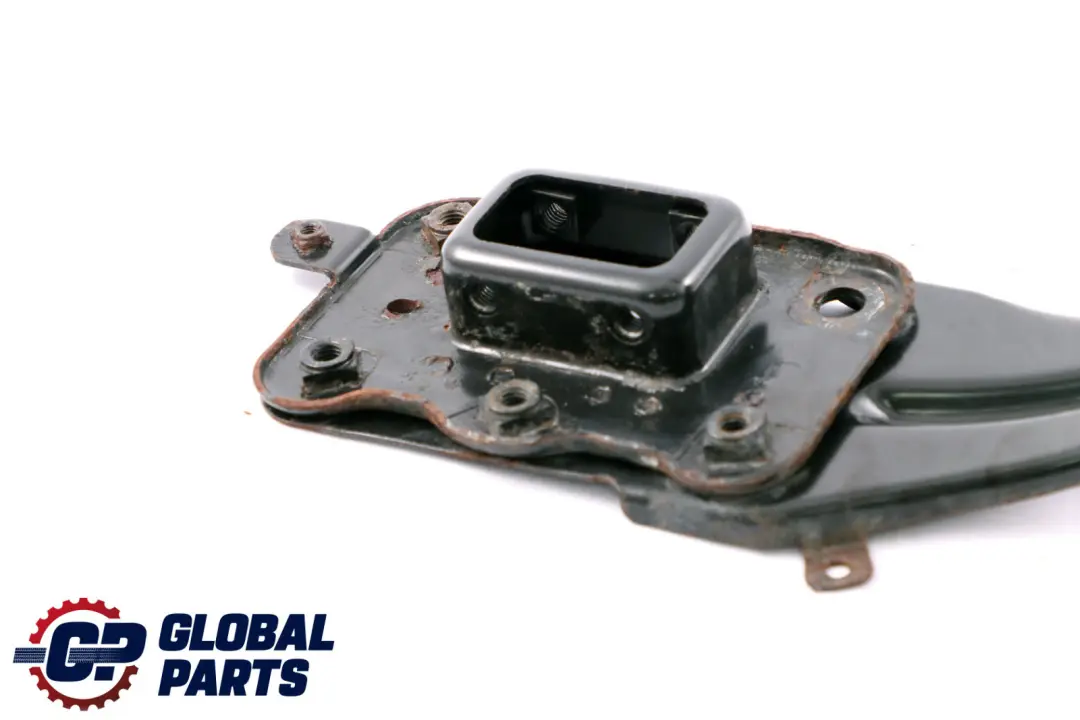 Paraurti anteriore destro Staffa di montaggio Membro per Mercedes W211 con numero di parte A2116201495 Mercedes W211 Paraurti anteriore destro Staffa di montaggio Membro - SKU A2116201495-1 - Numero di parte A2116201495