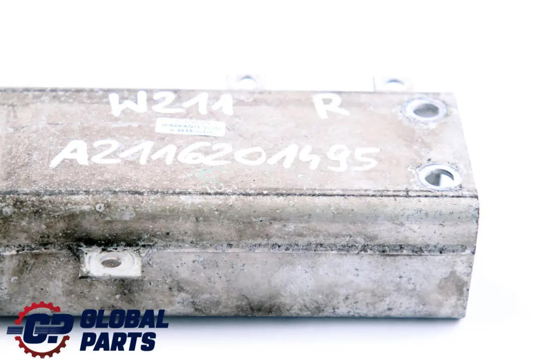 Mercedes W211 paraurti anteriore destro staffa di montaggio membro trasversale - SKU A2116201495 - Numero di parte A2116201495