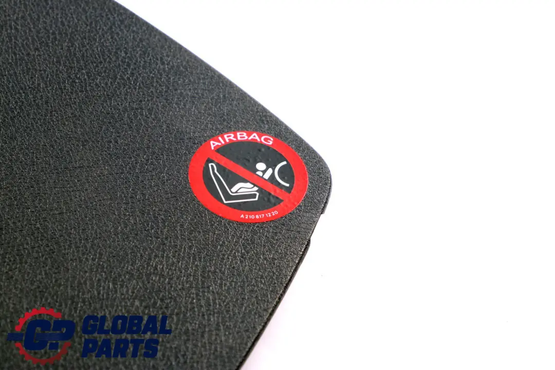 Mercedes E W211 Tableau de Bord Capot Couvercle A Gauche Noir - SKU A2116800378-1 - Numéro de pièce A2116800378