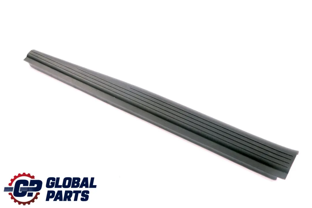 Delantero Interior Izquierdo Rail Trim Cover Negro para Mercedes S211 con número de pieza A2116801735 Mercedes S211 Delantero Interior Izquierdo Rail Trim Cover Negro - SKU A2116801735-1 - Número de pieza A2116801735