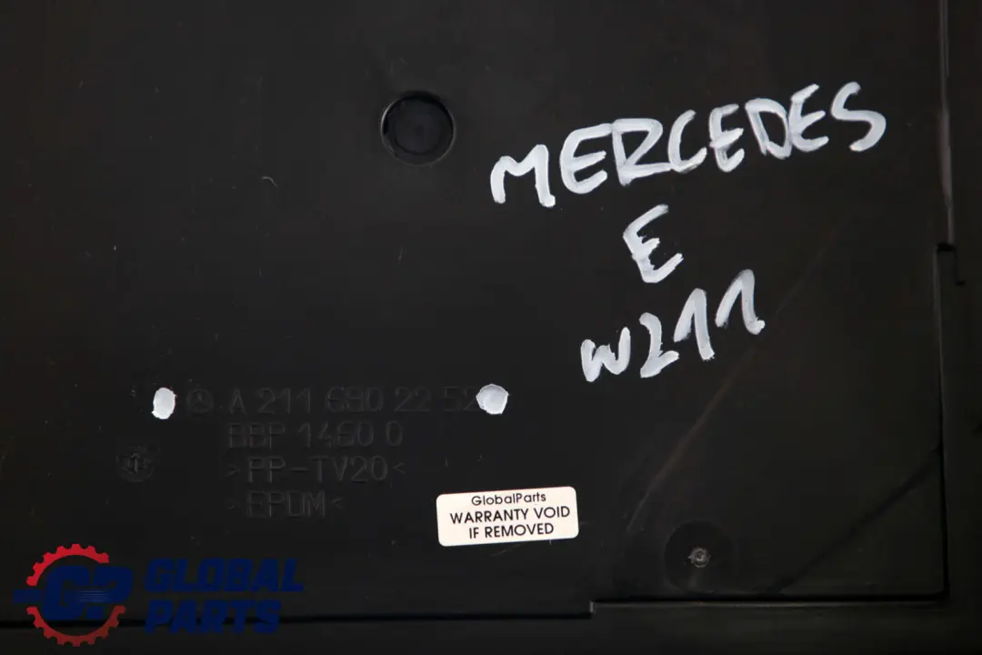 Mercedes-Benz E-Class S211 Touring Cover Loading Floor Boot Trunk to with Part number A2116802252 Mercedes-Benz E-Class S211 Touring Cover Loading Floor Boot Trunk - SKU A2116802252 - Part number A2116802252