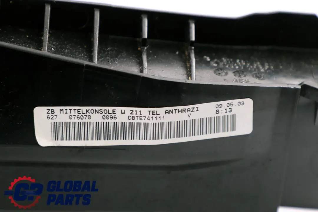Consola Central Apoyabrazos Negro para Mercedes W211 con número de pieza A2116804150 Mercedes W211 Consola Central Apoyabrazos Negro - SKU A2116804150 - Número de pieza A2116804150