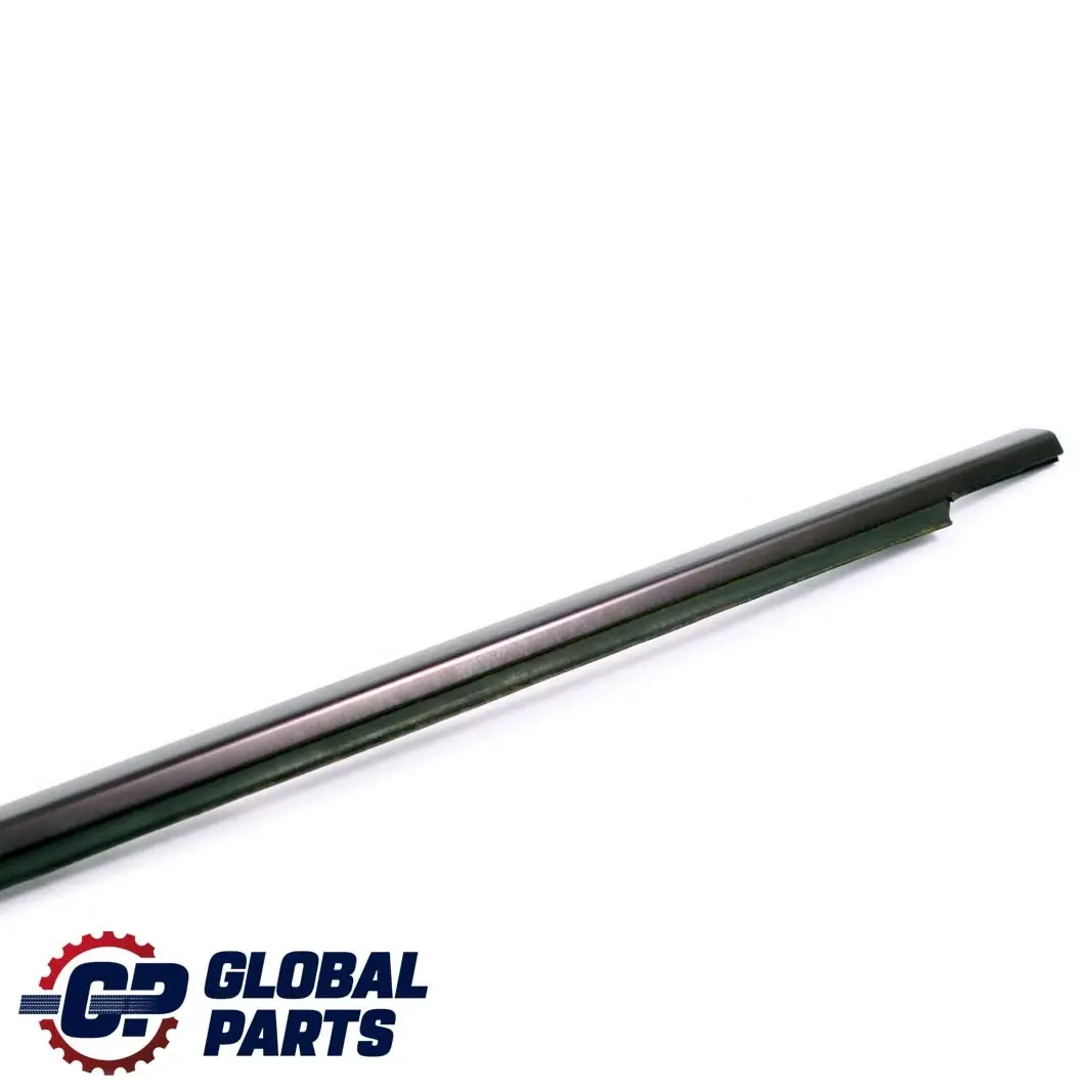 Bande d'étanchéité de porte avant droite pour Mercedes W211 S211 1 à propos du numéro de pièce A2116900480 Mercedes W211 S211 1 Bande d'étanchéité de porte avant droite - SKU A2116900480-1 - Numéro de pièce A2116900480