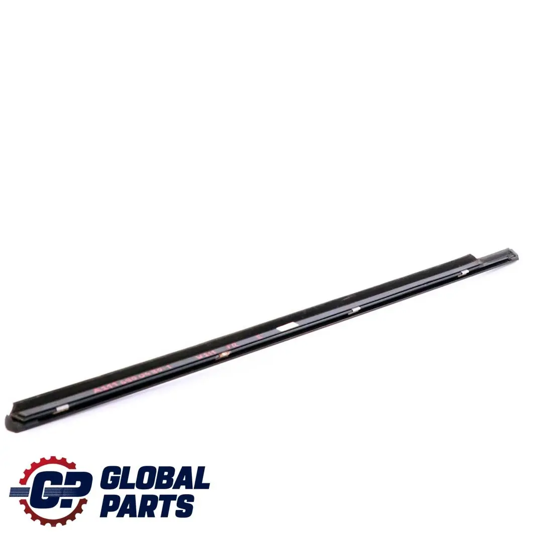 Bande d'étanchéité de porte avant droite pour Mercedes W211 S211 1 à propos du numéro de pièce A2116900480 Mercedes W211 S211 1 Bande d'étanchéité de porte avant droite - SKU A2116900480-1 - Numéro de pièce A2116900480