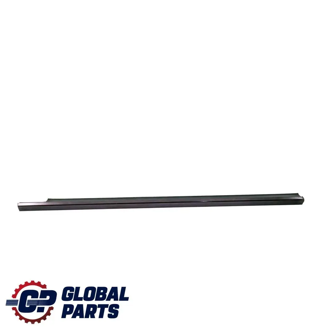 Puerta Delantera Derecha Burlete Embellecedor Strip para Mercedes W211 S211 1 con número de pieza A2116900480 Mercedes W211 S211 1 Puerta Delantera Derecha Burlete Embellecedor Strip - SKU A2116900480-1 - Número de pieza A2116900480