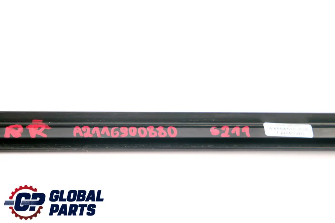 Puerta Trasera Derecha Burlete para Mercedes S211 Touring con número de pieza A2116900880 Mercedes S211 Touring Puerta Trasera Derecha Burlete - SKU A2116900880 - Número de pieza A2116900880