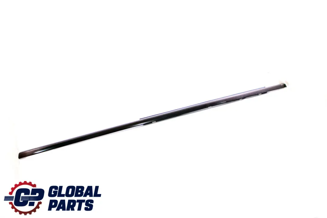 Puerta Trasera Derecha Burlete para Mercedes S211 Touring con número de pieza A2116900880 Mercedes S211 Touring Puerta Trasera Derecha Burlete - SKU A2116900880 - Número de pieza A2116900880