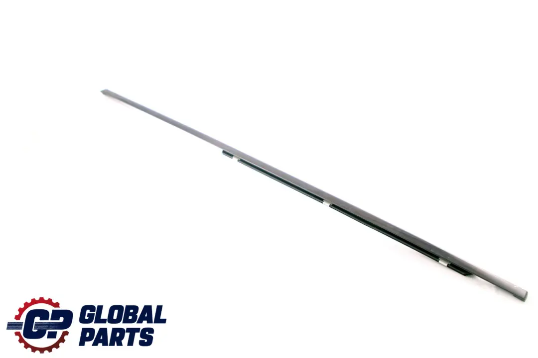 Joint de porte arrière droite pour Mercedes S211 Touring à propos du numéro de pièce A2116900880 Mercedes S211 Touring Joint de porte arrière droite - SKU A2116900880 - Numéro de pièce A2116900880