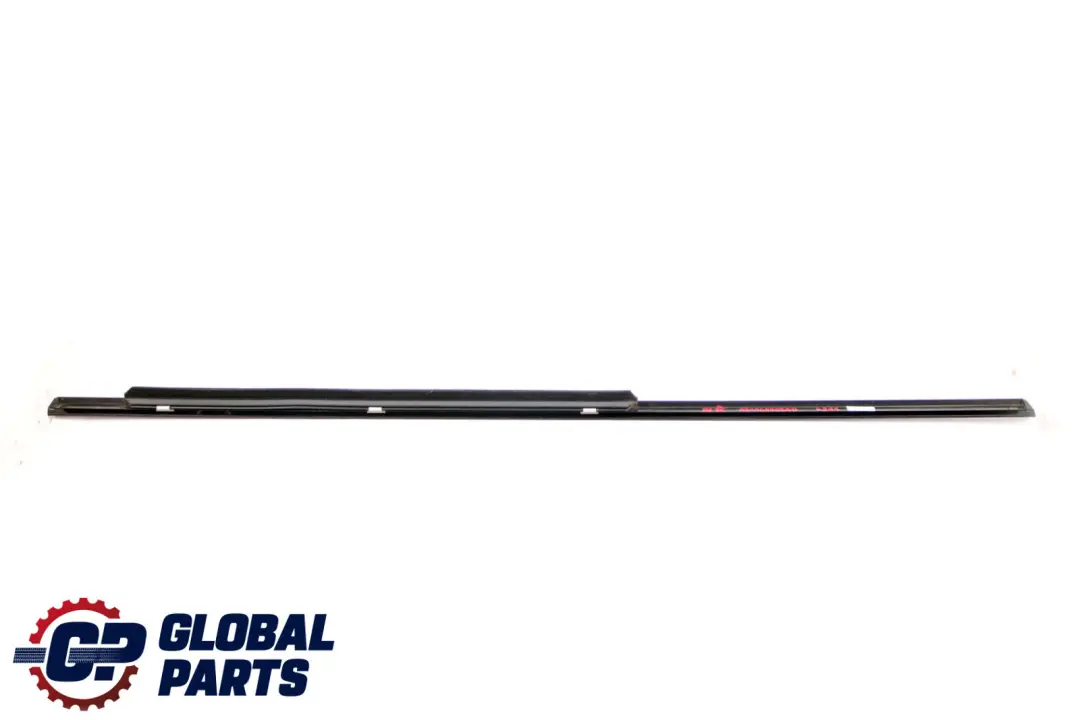 Joint de porte arrière droite pour Mercedes S211 Touring à propos du numéro de pièce A2116900880 Mercedes S211 Touring Joint de porte arrière droite - SKU A2116900880 - Numéro de pièce A2116900880