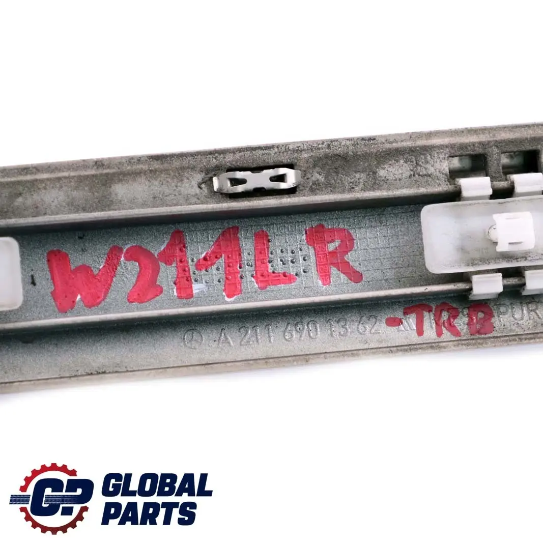 Mercedes-Benz S211 W211 Seuil Moulage Arriere Gauche Travertine Beige pour à propos du numéro de pièce A2116901362 Mercedes-Benz S211 W211 Seuil Moulage Arriere Gauche Travertine Beige - SKU A2116901362-TRB - Numéro de pièce A2116901362