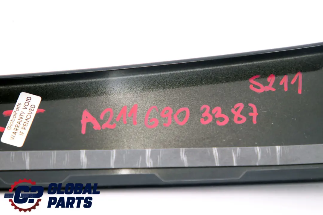 Trasera Izquierda Pilar de la Puerta Cubierta para Mercedes S211 W211 con número de pieza A2116903387 Mercedes S211 W211 Trasera Izquierda Pilar de la Puerta Cubierta - SKU A2116903387 - Número de pieza A2116903387