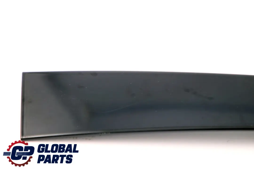 Mercedes S211 W211 Cache montant de porte arrière gauche - SKU A2116903387 - Numéro de pièce A2116903387