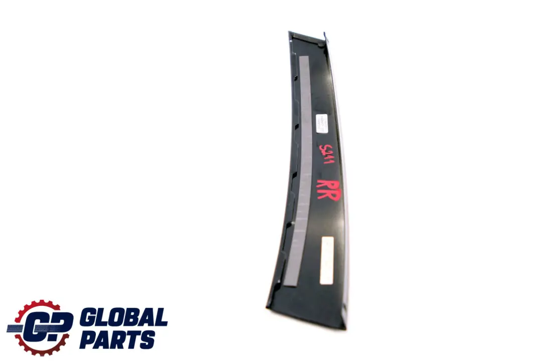 Osłona tylnego prawego słupka drzwi do Mercedes S211 W211 o numerze A2116903687 Mercedes S211 W211 Osłona tylnego prawego słupka drzwi - SKU A2116903687 - Numer Części A2116903687