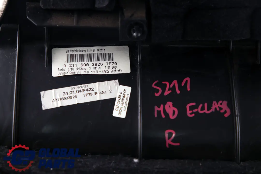 Mercedes-Benz E-Klasse S211 Verkleidung Kofferraum Hinten Rechts für mit Teilenummer A2116903826 Mercedes-Benz E-Klasse S211 Verkleidung Kofferraum Hinten Rechts - SKU A2116903826 - Teilenummer A2116903826