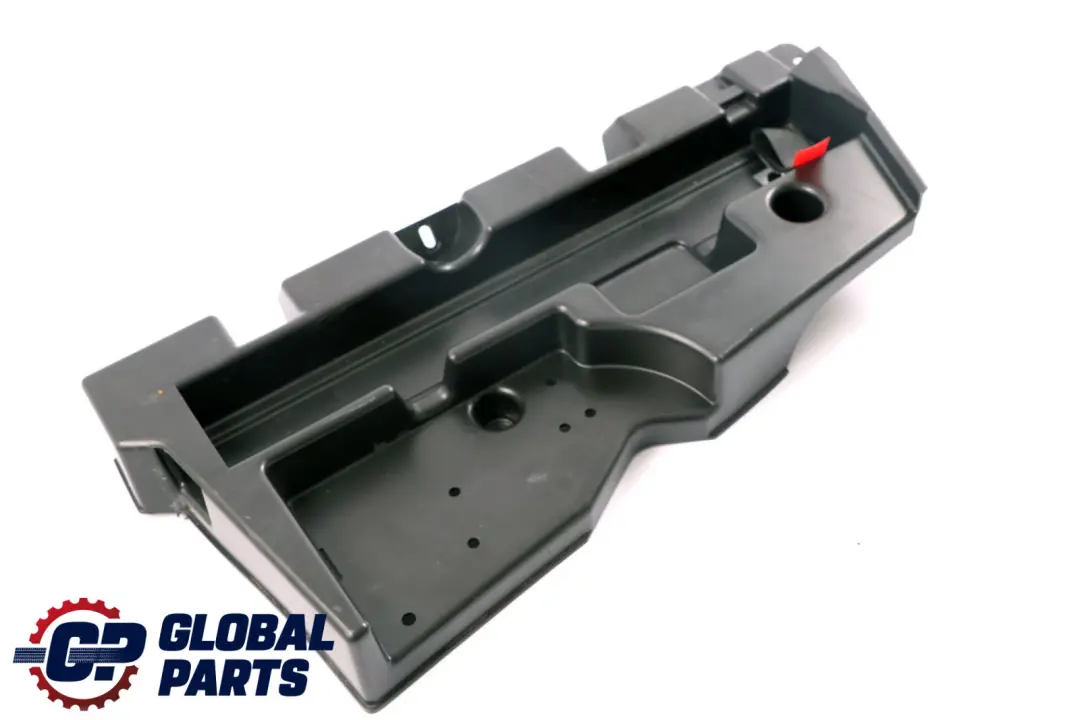 Mercedes-Benz E-Class S211 Touring Mercedes Holder Warning Triangle to with Part number A2116940138 Mercedes-Benz E-Class S211 Touring Mercedes Holder Warning Triangle - SKU A2116940138 - Part number A2116940138