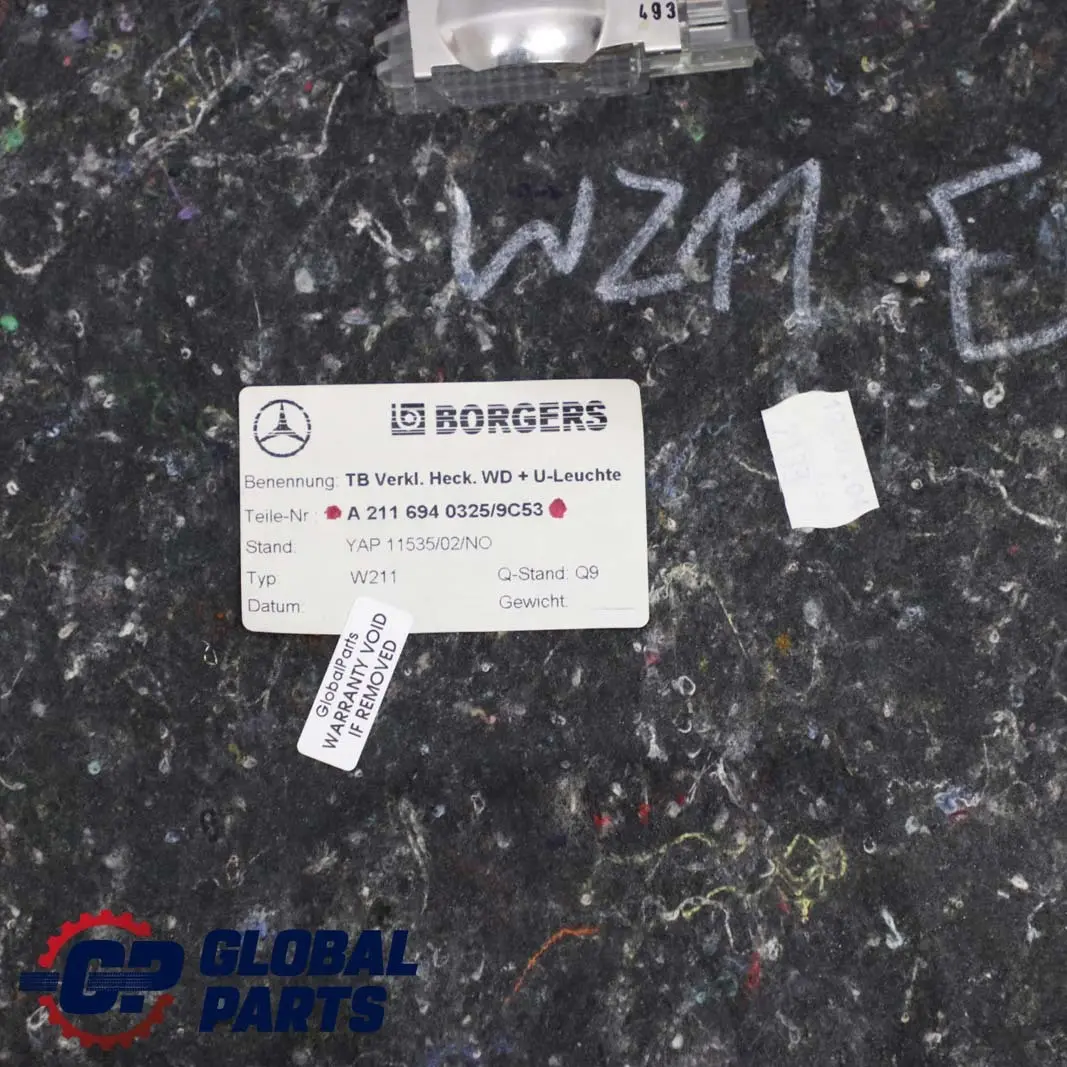 Mercedes E klasa W211 Sedan Tapicerka osłona klapy - SKU A2116940325 - Numer Części A2116940325