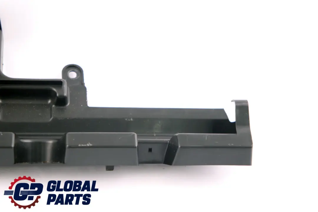 Holder Warning Triangle to Mercedes E-Class S211 Touring Mercedes with Part number A2116940338 Mercedes E-Class S211 Touring Mercedes Holder Warning Triangle - SKU A2116940338 - Part number A2116940338