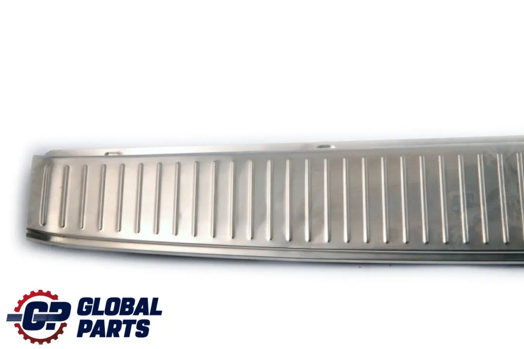 Coperchio bagagliaio Stivale carico cromato per Mercedes S211 Touring con numero di parte A2116980089 Mercedes S211 Touring Coperchio bagagliaio Stivale carico cromato - SKU A2116980089 - Numero di parte A2116980089