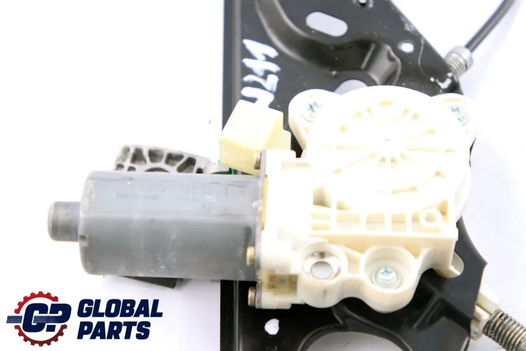Mercedes W211 S211 Motore Alzacristalli Elettrici Porta Anteriore Sinistra - SKU A2117200346 - Numero di parte A2117200346