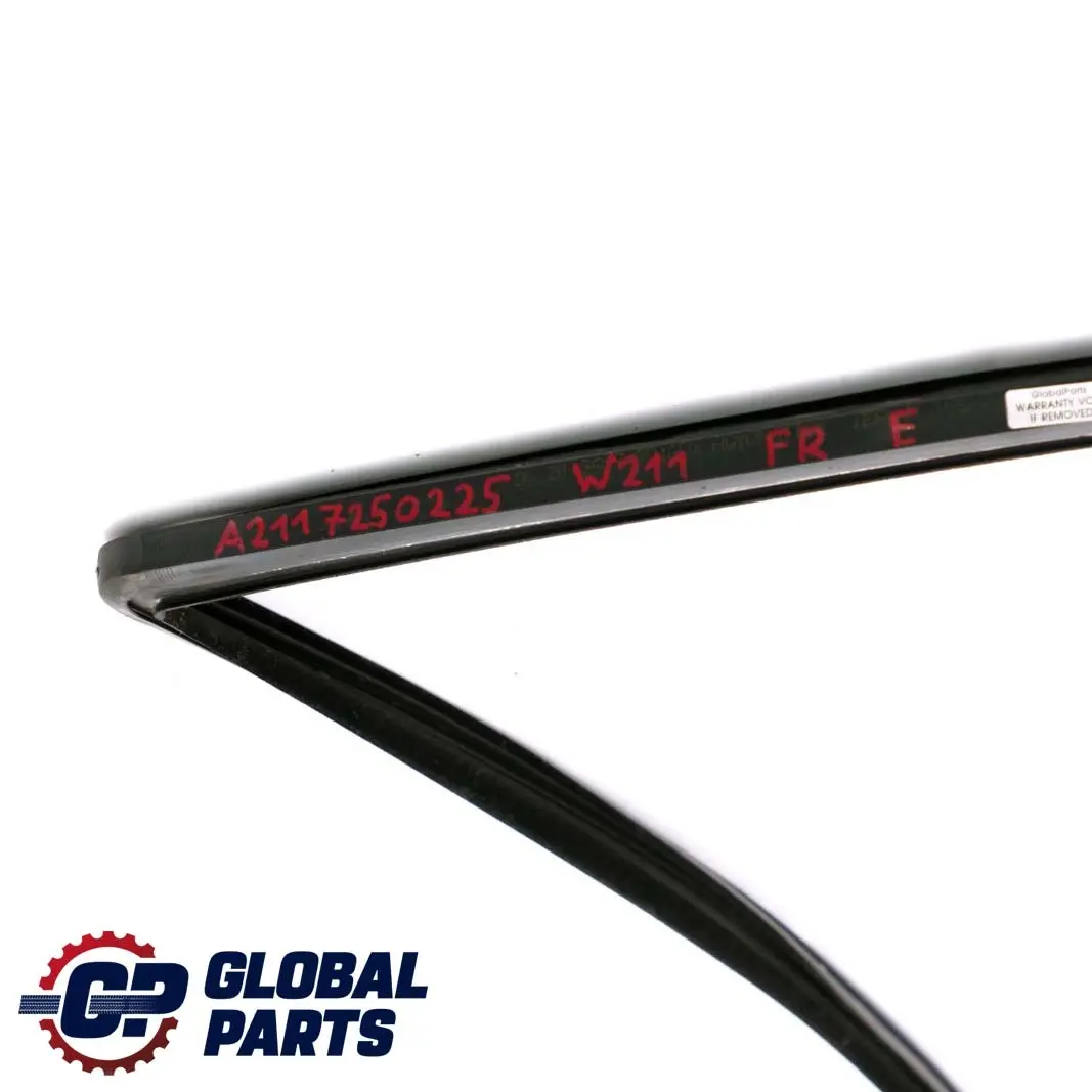 Mercedes W211 S211 Porta anteriore destra Finestra Guida Guarnizione - SKU A2117250225 - Numero di parte A2117250225