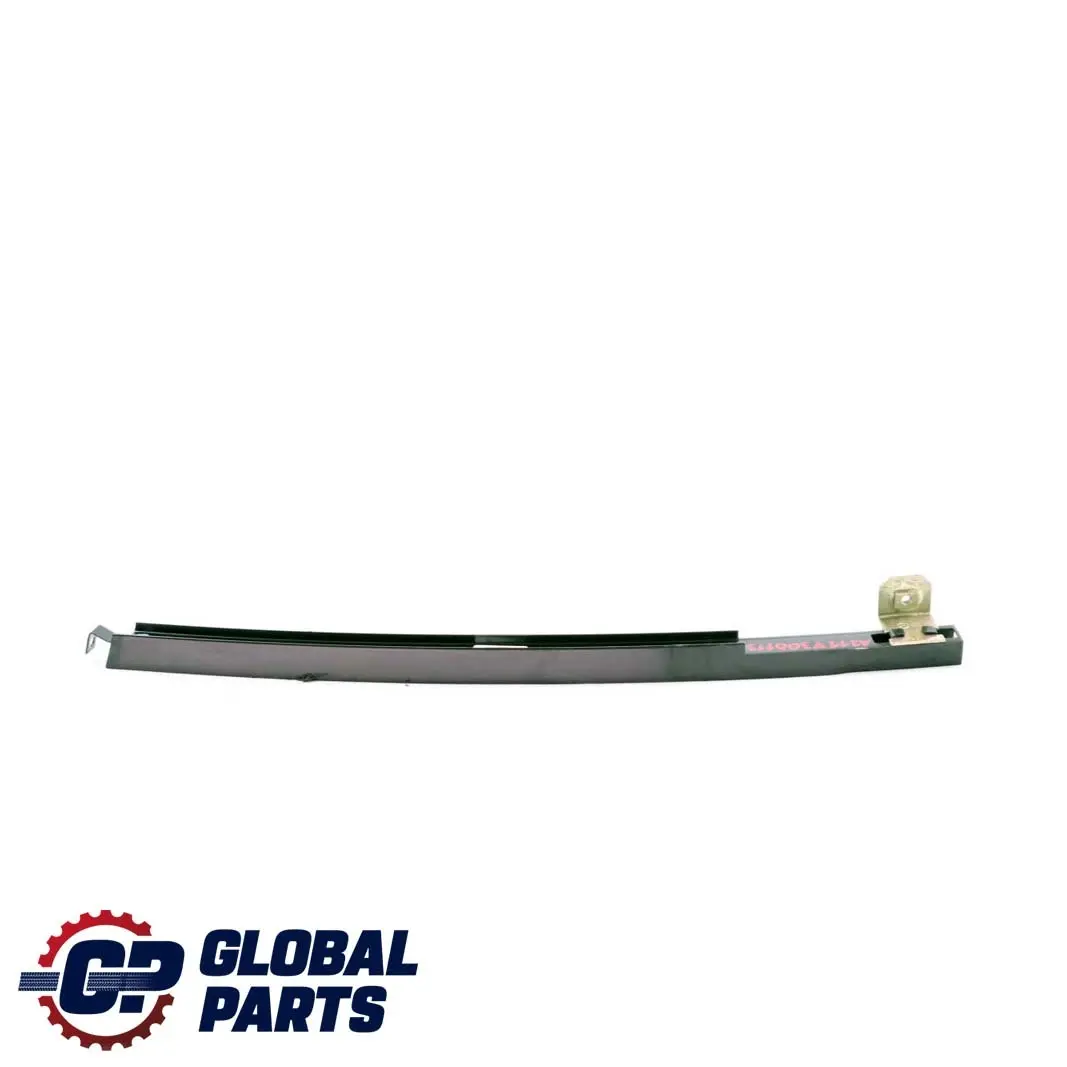 Guida finestrino posteriore sinistro N/S Rivestimento per Mercedes W211 con numero di parte A2117300119 Mercedes W211 Guida finestrino posteriore sinistro N/S Rivestimento - SKU A2117300119 - Numero di parte A2117300119