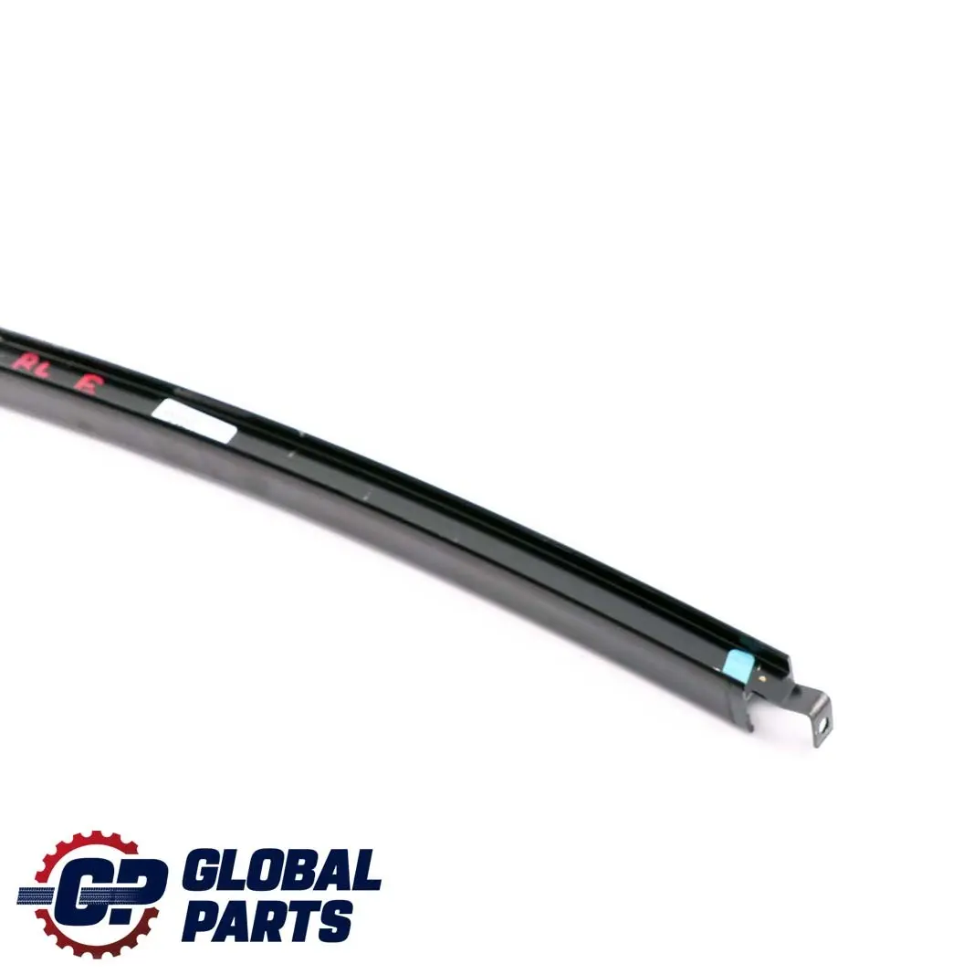 Mercedes-Benz Clase E W211 Guia De Ventana Trasera Izquierda Tapa para con número de pieza A2117300119 Mercedes-Benz Clase E W211 Guia De Ventana Trasera Izquierda Tapa - SKU A2117300119 - Número de pieza A2117300119