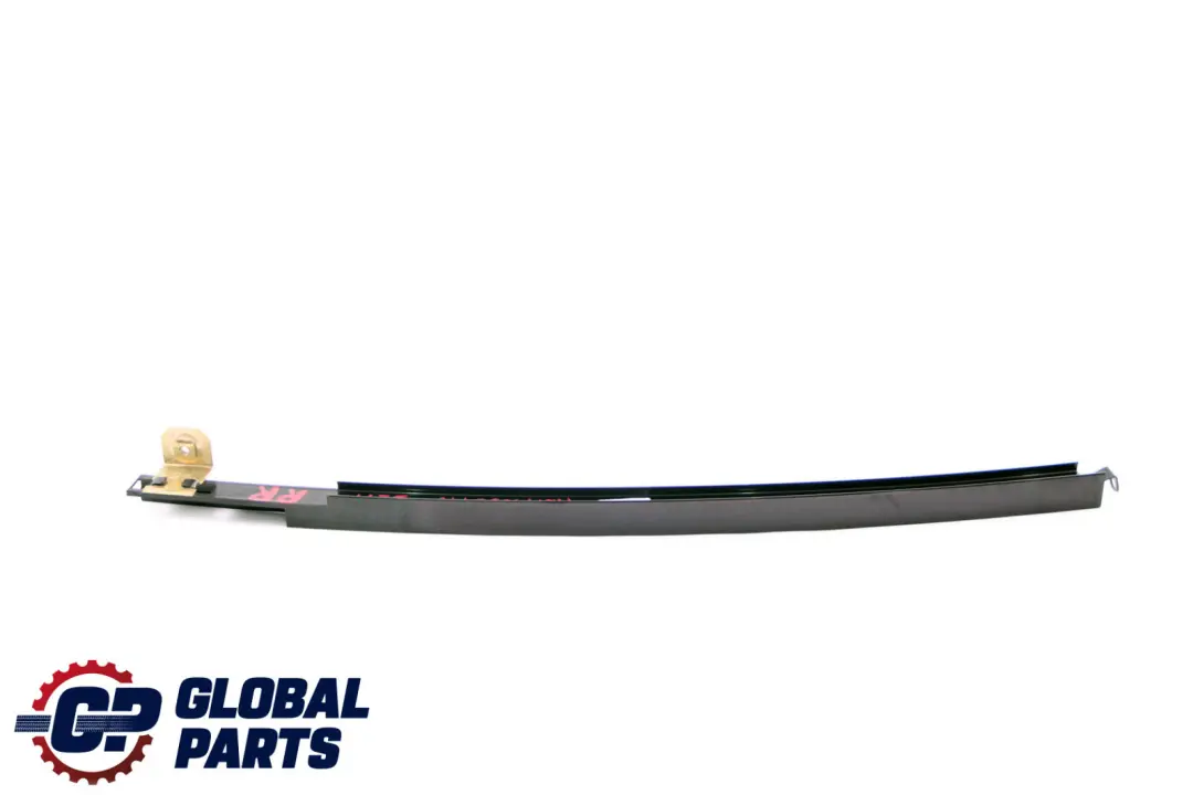 Panneau de guidage de la fenêtre arrière droite pour Mercedes S211 W211 à propos du numéro de pièce A2117300419 Mercedes S211 W211 Panneau de guidage de la fenêtre arrière droite - SKU A2117300419 - Numéro de pièce A2117300419