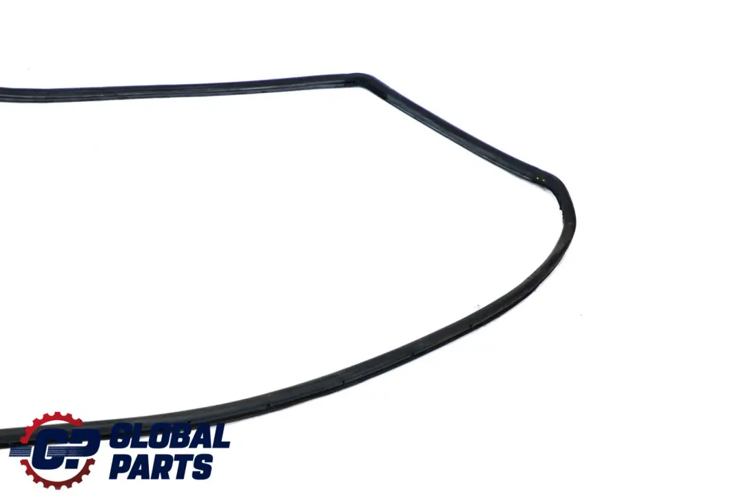Mercedes S211 Porte Arrière Droite Fenêtre Guide Joint d'Etanchéité - SKU A2117300478 - Numéro de pièce A2117300478