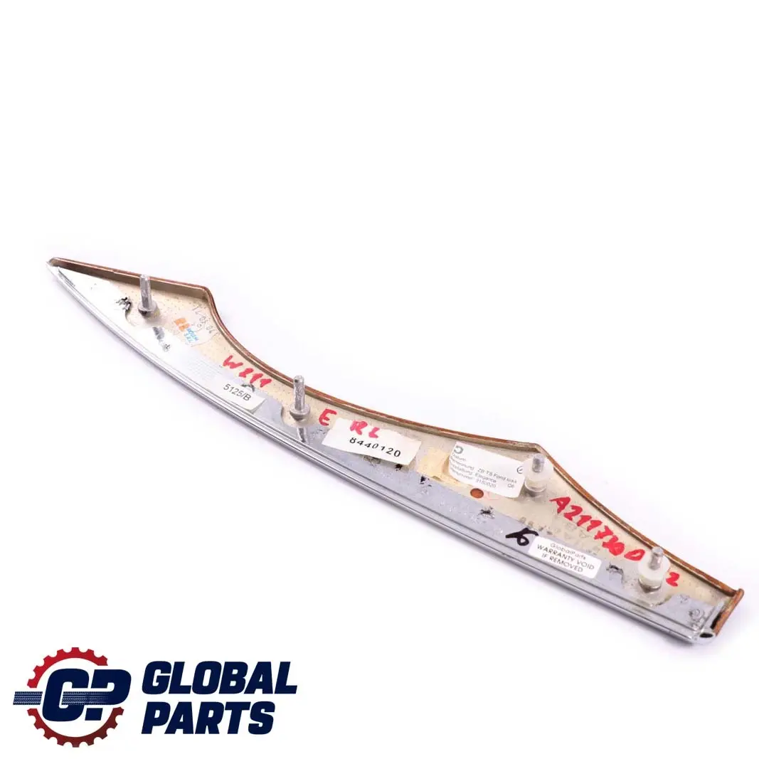  Mercedes-Benz W211 Bandes Decoratives Capot Arriere Gauche - SKU A2117300722 - Numéro de pièce A2117300722
