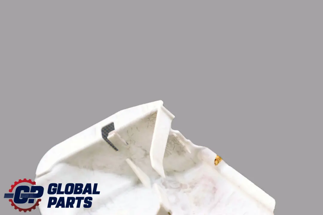 Mercedes W211 Tapa del mecanismo de cierre de la puerta trasera derecha - SKU A2117320221 - Número de pieza A2117320221