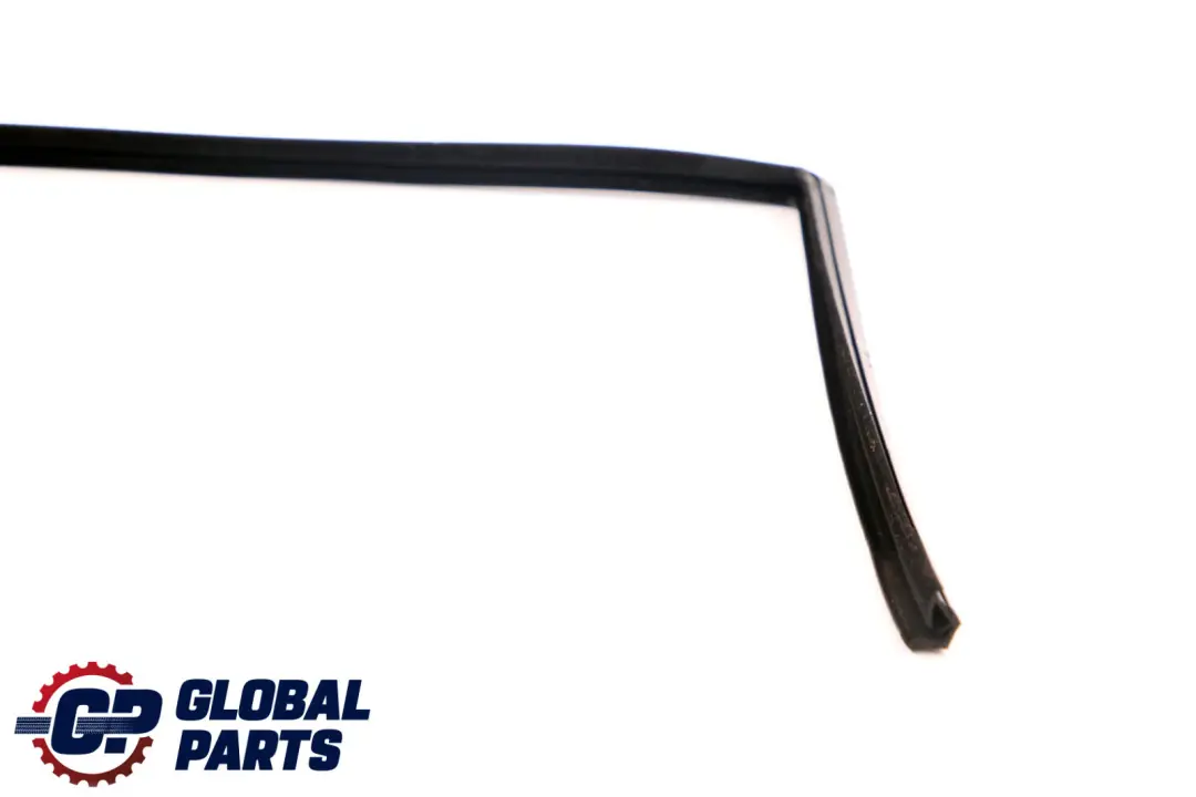 Mercedes S211 Touring Guarnizione del finestrino posteriore sinistro - SKU A2117350325 - Numero di parte A2117350325
