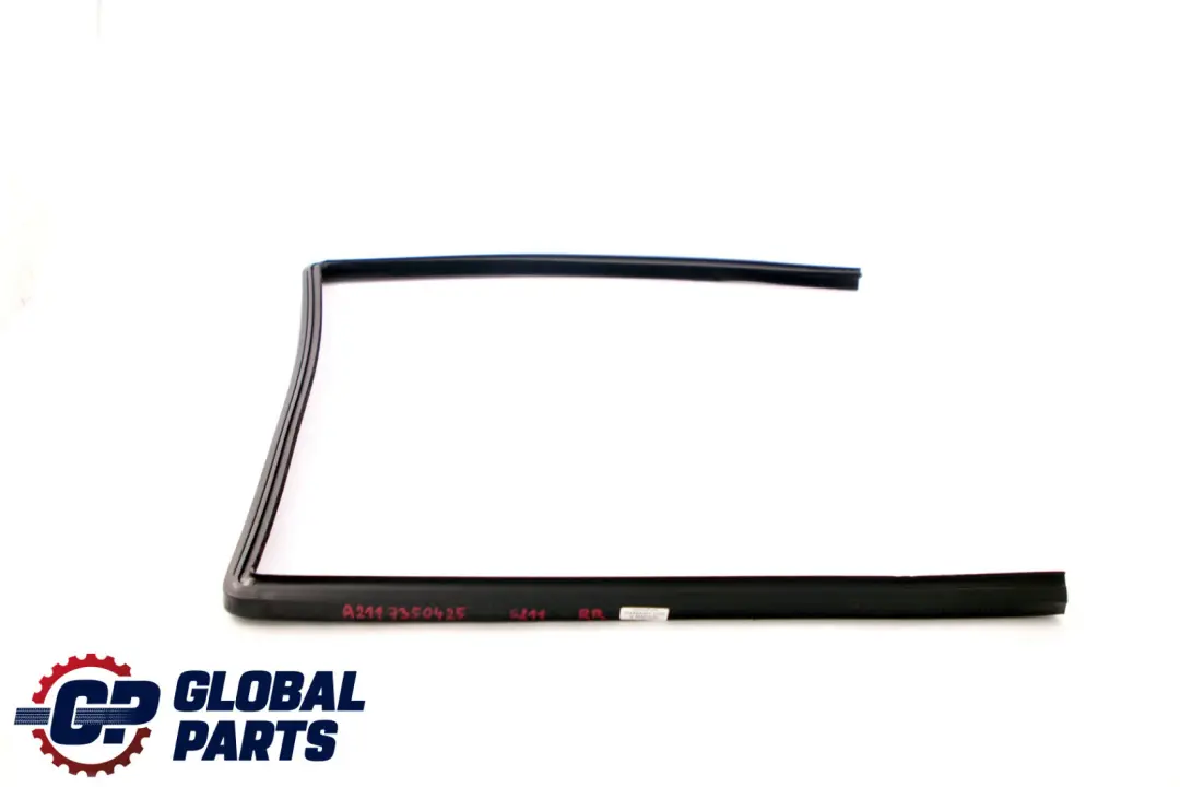 Puerta Trasera Derecha Ventana Guía Junta de Sellado para Mercedes S211 con número de pieza A2117350425 Mercedes S211 Puerta Trasera Derecha Ventana Guía Junta de Sellado - SKU A2117350425 - Número de pieza A2117350425