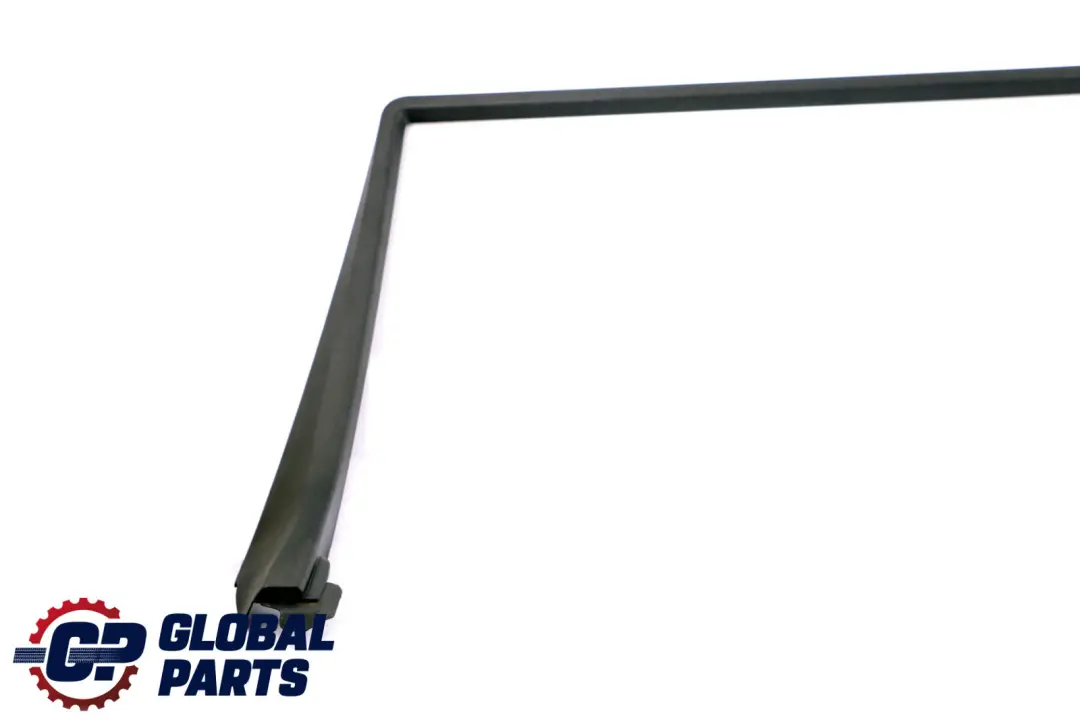 Trasera Derecha Ventana Marco de la Puerta Negro para Mercedes S211 con número de pieza A2117350471 Mercedes S211 Trasera Derecha Ventana Marco de la Puerta Negro - SKU A2117350471-1 - Número de pieza A2117350471