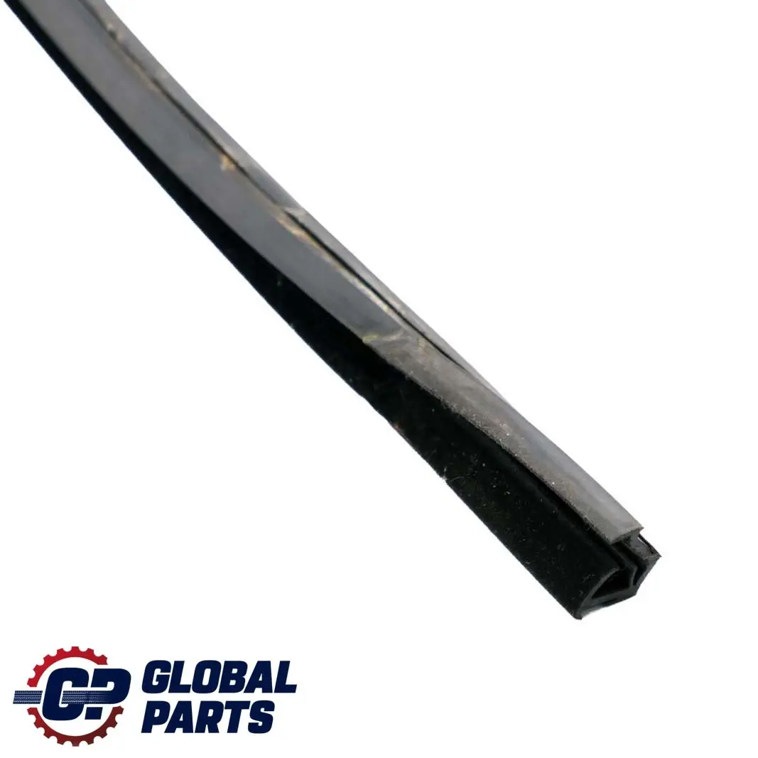 Puerta Trasera Derecha Junta De La Ventana para Mercedes W211 con número de pieza A2117350825 Mercedes W211 Puerta Trasera Derecha Junta De La Ventana - SKU A2117350825 - Número de pieza A2117350825