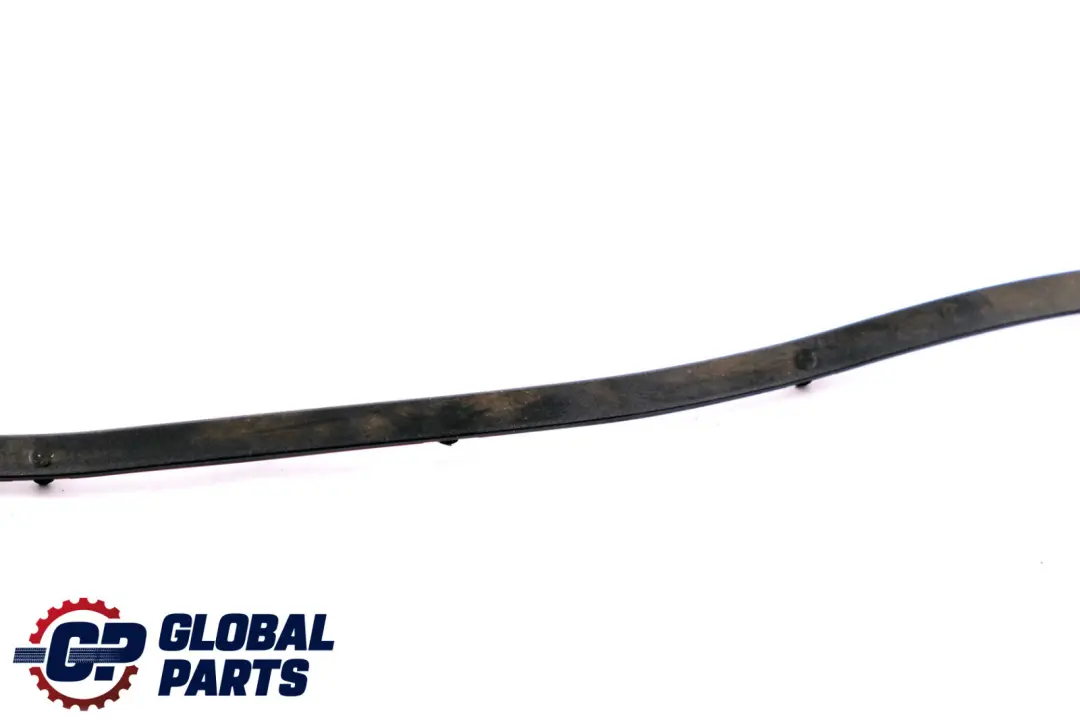 Barra porta posteriore destra Striscia di rivestimento per Mercedes W211 con numero di parte A2117370435 Mercedes W211 Barra porta posteriore destra Striscia di rivestimento - SKU A2117370335 - Numero di parte A2117370435