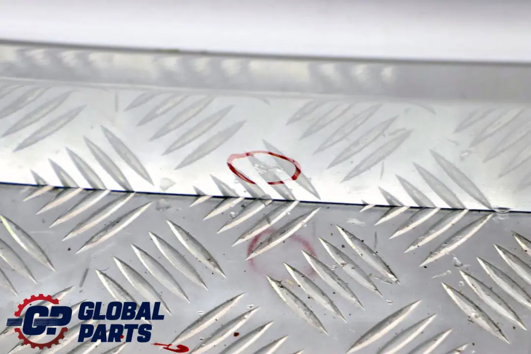 E-KLASA S211 W211 kombi Klapa bagażnika do MERCEDES o numerze A2117400205 MERCEDES E-KLASA S211 W211 kombi Klapa bagażnika - SKU A2117400205-BS - Numer Części A2117400205