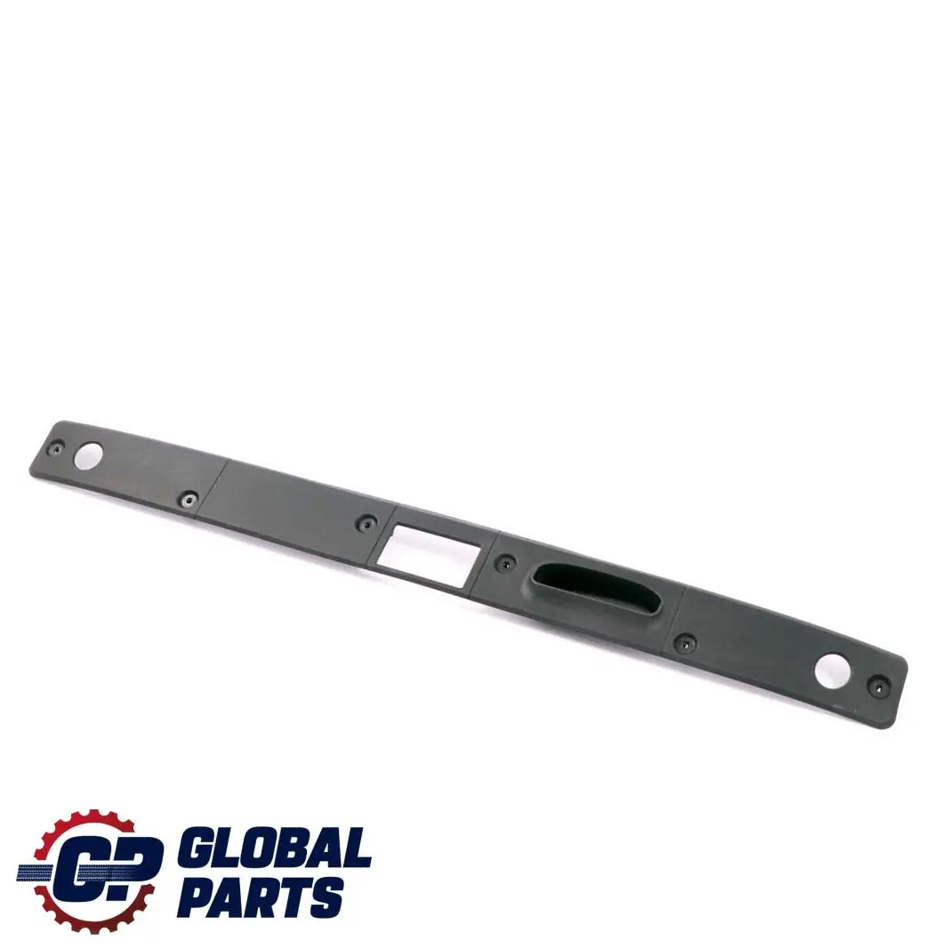 Mercedes-Benz Clase E W211 Embellecedor Tapa Maletero Porton Trasero para con número de pieza A2117500193 Mercedes-Benz Clase E W211 Embellecedor Tapa Maletero Porton Trasero - SKU A2117500193 - Número de pieza A2117500193