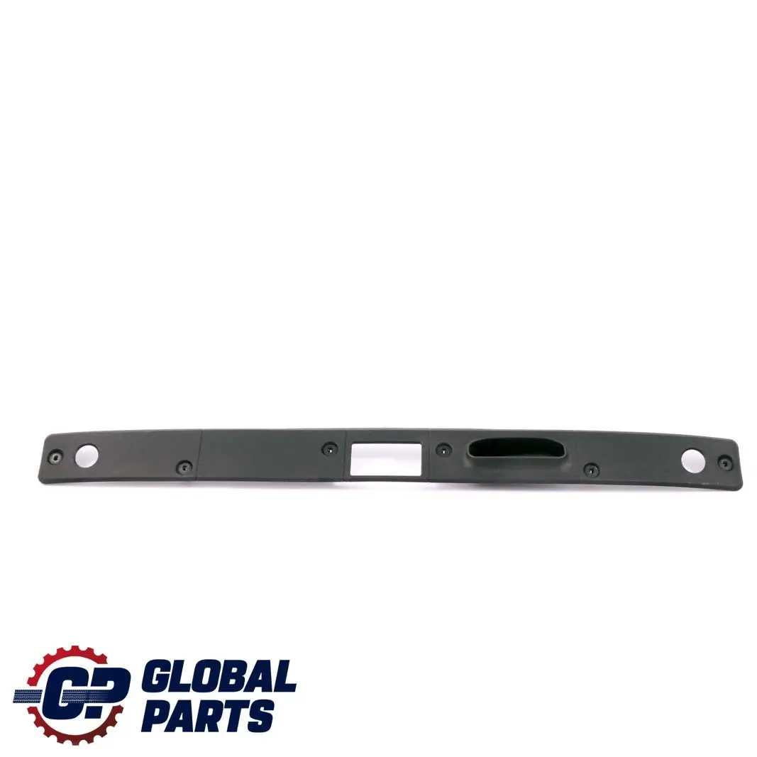 Mercedes-Benz W211 Maniglia Portellone Posteriore Copertura per con numero di parte A2117500193 Mercedes-Benz W211 Maniglia Portellone Posteriore Copertura - SKU A2117500193 - Numero di parte A2117500193