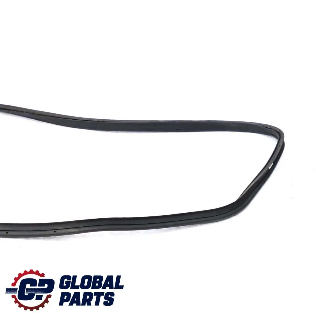 Mercedes W211 Couvercle coffre Joint d'étanchéité arrière Porte - SKU A2117500398 - Numéro de pièce A2117500398