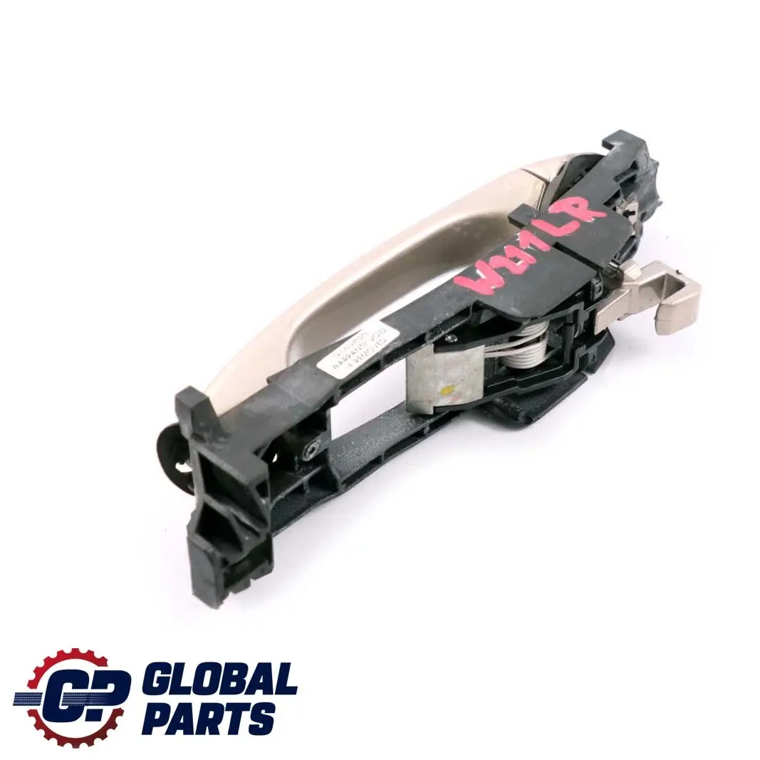 Mercedes-Benz E S211 W211 Türgriff Griff Hinten Links Travertine Beige 693 für mit Teilenummer A2117600970 Mercedes-Benz E S211 W211 Türgriff Griff Hinten Links Travertine Beige 693 - SKU A2117600970-TRB - Teilenummer A2117600970