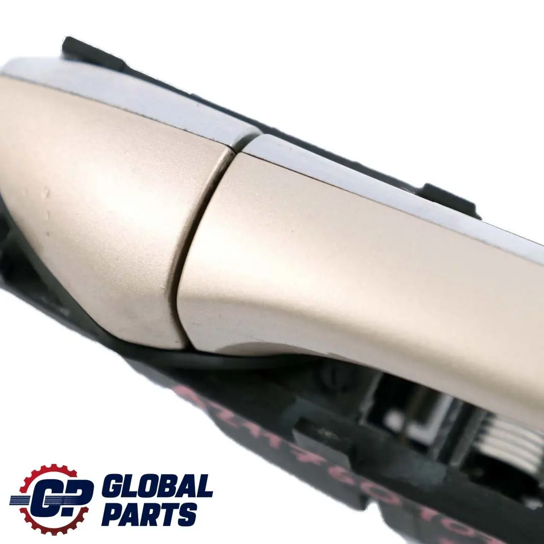 Mercedes E S211 W211 Tirador Puerta Trasera Derecha Travertino Beige Metalizado - SKU A2117601070-TRB - Número de pieza A2117601070