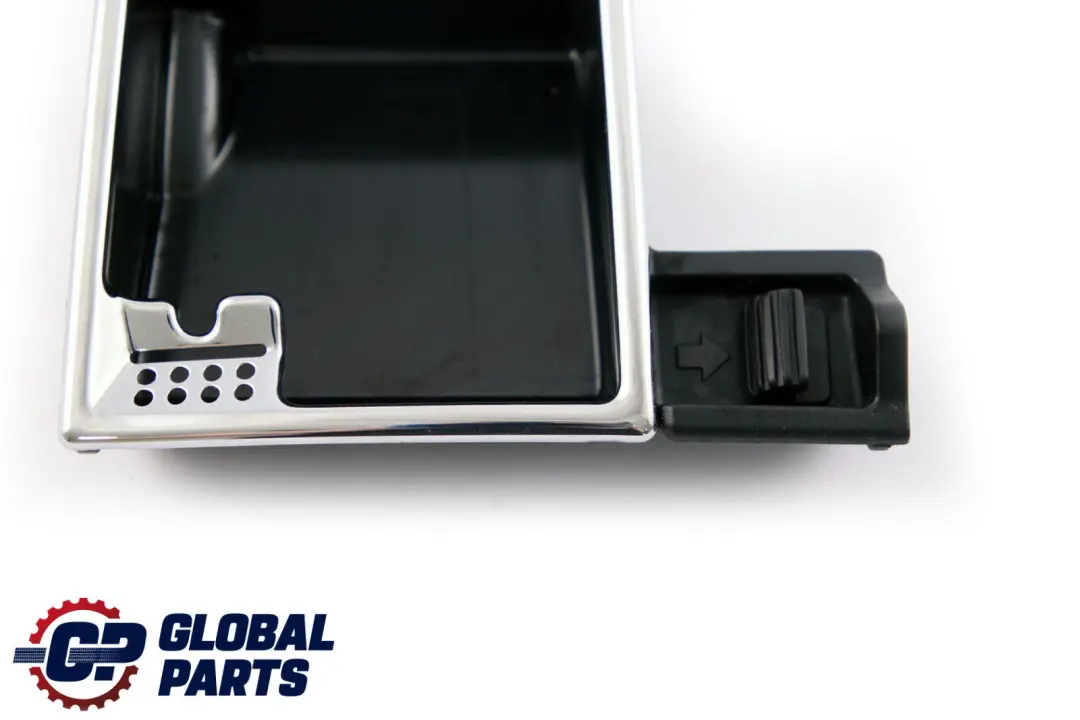 Garniture De Cendrier Central Avant Chromée pour Mercedes S211 W211 C219 à propos du numéro de pièce A2118100428 Mercedes S211 W211 C219 Garniture De Cendrier Central Avant Chromée - SKU A2118100428 - Numéro de pièce A2118100428