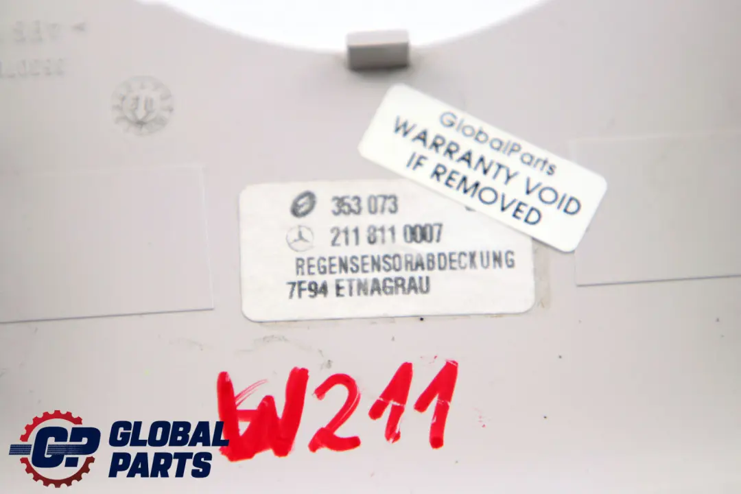 Sensore pioggia specchietto posteriore Copertura per Mercedes W211 con numero di parte A2118110007 Mercedes W211 Sensore pioggia specchietto posteriore Copertura - SKU A2118110007 - Numero di parte A2118110007
