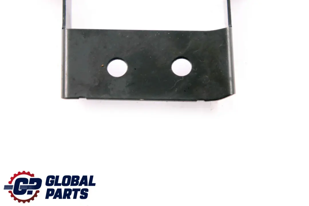Roof Bracket Cover Front Left N/S to Mercedes E-Class S211 Touring with Part number A2118152731 Mercedes E-Class S211 Touring Roof Bracket Cover Front Left N/S - SKU A2118152731 - Part number A2118152731