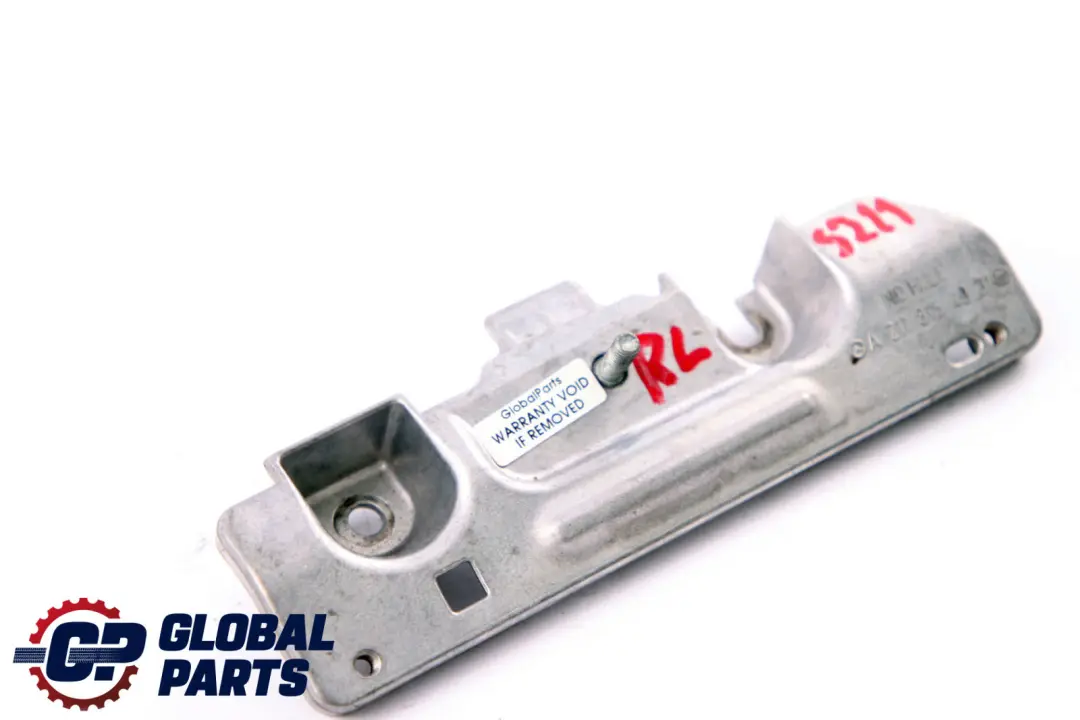 Handle Bracket Cover Rear Left N/S to Mercedes E-Class S211 Touring with Part number A2118154931 Mercedes E-Class S211 Touring Handle Bracket Cover Rear Left N/S - SKU A2118154931 - Part number A2118154931