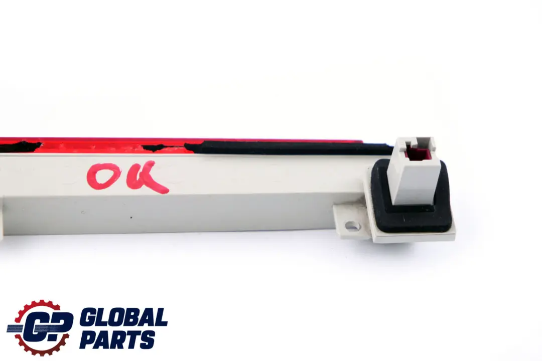 Światło Stop do Mercedes S211 Kombi o numerze A2118200256 Mercedes S211 Kombi Światło Stop - SKU A2118200256 - Numer Części A2118200256